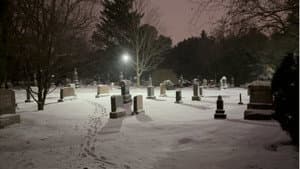 The Breath Between Us — foto 1