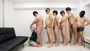 ガチ７Ｐ超乱交！異世界級140cm台ミニボディ妖精レイヤーをウブ膣破壊エンドレス極太蹂躙セックス【パイパン決壊イキ潮大噴射】【MIX精液妊娠実験】【発狂アヘ顔アクメ痙攣】公衆便所化調教２本立SP — foto 1