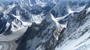 The Summit — foto 1