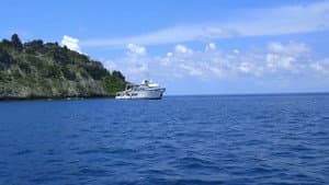 Shark Land: Welcome to Cocos Island — foto 2