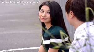 やめられない浮気妻 友人の旦那に抱かれています。 恵さわ — foto 1
