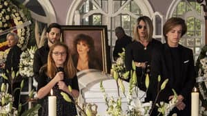 La casa de las flores presenta: El funeral — foto 3
