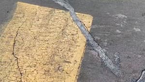 Introduction to Crack Sealing 2 — foto 1