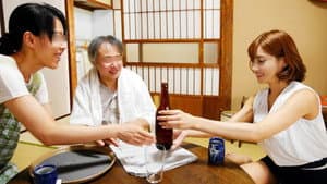 田舎に泊まって夫婦を寝取ろう！絶倫キララの奥さんにバレるスレスレ既婚者チ○ポハメたがり2DAYS — foto 2