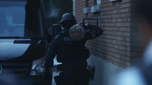 Résistance : la police face au mur — foto 2