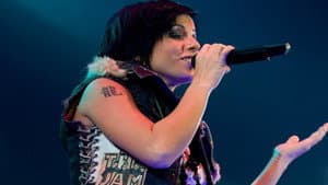 t.A.T.u.  - Truth Live In St. Petersburg — foto 1