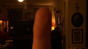 Attack of the Giant Blurry Finger — foto 5