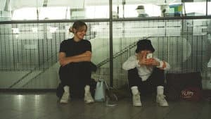Hard to Break — foto 2