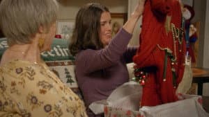 The Ugly Christmas Sweater — foto 1