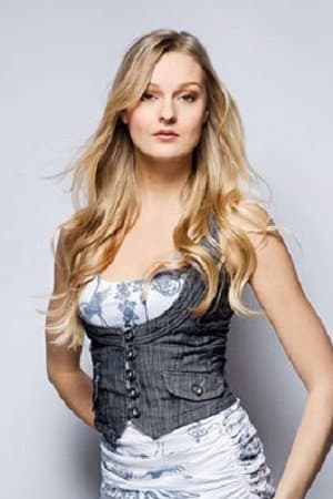 Miriam Höller