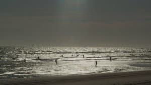 El mar nos mira de lejos — foto 1