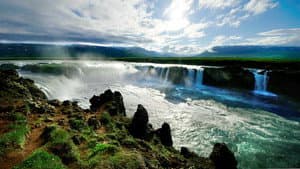 Iceland: On Top of the World — foto 1