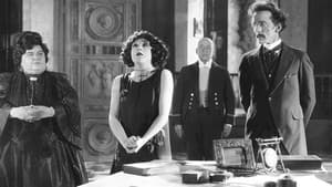 Mademoiselle Midnight — foto 1