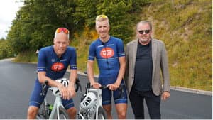 Rolf, Ritter Og Bak på Tour — foto 2