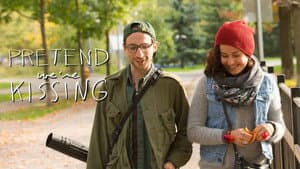 Pretend We're Kissing — foto 1