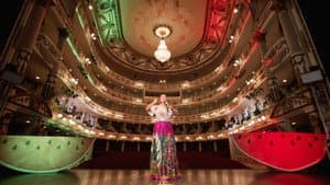 El Grito: Lila Downs en el Teatro Macedonio Alcalá, con la Orquesta de Alejandro Díaz y la Compañía de Danza Costumbrista — foto 2