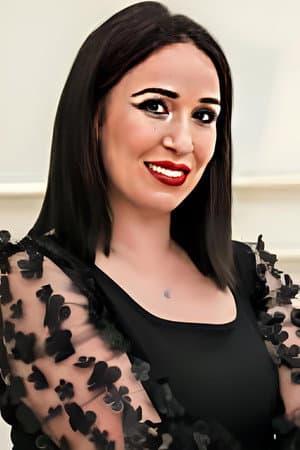 آلاء شاكر