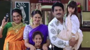 ശ്രീകൃഷ്ണപുരത്ത് നക്ഷത്രത്തിളക്കം — foto 1