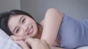 五十嵐なつを独占っ！キスして恥じらい見つめ合い、甘々に絡み合うイチャハメ同棲生活！ — foto 9