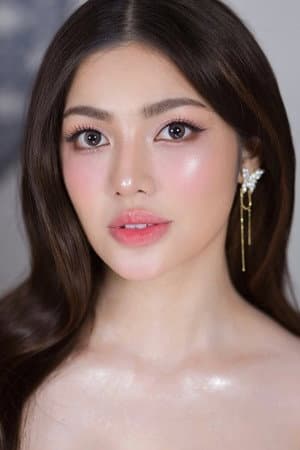 Jane De Leon