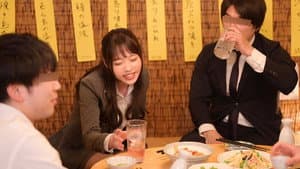 IPX-686 出張先相部屋NTR, 絶倫の上司に, 一晩中何度もイカされ続けた, 新人女子社員。 二葉エマ(一晩で8発もの精子を, そそがれる, 絶倫寝取り性交映像！) — foto 1