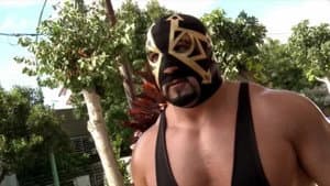 100% lucha, el amo de los clones — foto 1