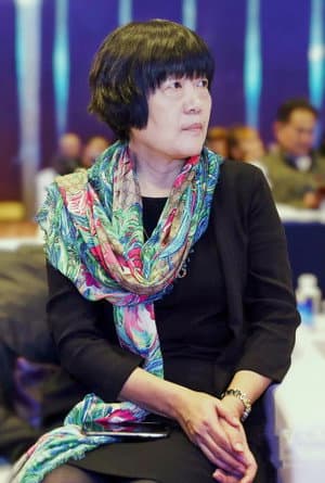 Lingling Qian