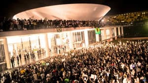 O Mês Que Não Terminou — foto 1