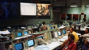 Apollo-Soyuz: The First Handshake in Space — foto 1