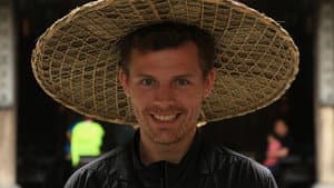 Des Bishop: Breaking China — foto 6