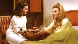 Gotta Get Off This Merry-Go-Round: 'Valley of the Dolls' — foto 2