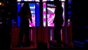 Eighteen — foto 3