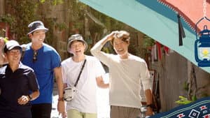 텐트 밖은 유럽 — foto 3