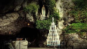 Lourdes : L'énigme des guérisons inexpliquées — foto 1