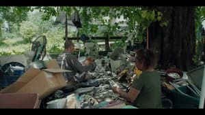 Big Trash Small Town — foto 1