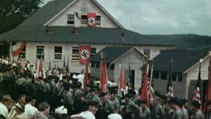 America first, le complot nazi — foto 1
