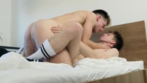 Twink Fucks and Rubs — foto 2