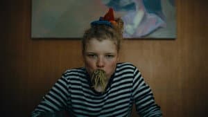 How to Be Normal and the Oddness of the Other World — foto 2