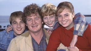 Round the Twist — foto 7