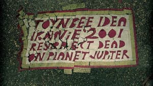 Resurrect Dead: The Mystery of the Toynbee Tiles — foto 1