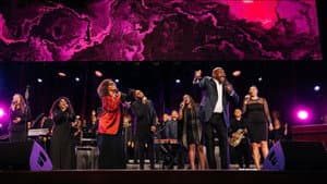 CeCe Winans, Marvin Winans, & Donnie McClurkin Live In Times Square — foto 1