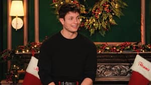 Matt Rife: Unwrapped - A Christmas Crowd Work Special — foto 2
