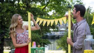 Lemonade Stand Romance — foto 1