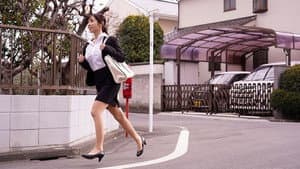 JUQ-774 A married woman with J-cup breasts bounces around and comes to work just in time to avoid being late, and she continues to cum until the start of the shift in a sweaty sexual encounter. — foto 2