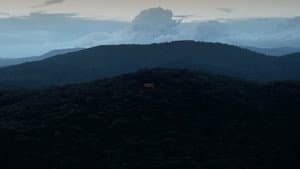 Worlds Apart — foto 2