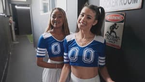 Teens Love Huge Cocks 71 — foto 2