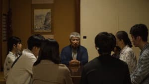 噛む家族 — foto 3