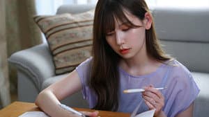 金無し種無しの兄貴に代わって、義姉さんと危険日に中出しセックスすることになりました。 — foto 3