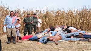 Todos Tus Muertos — foto 1