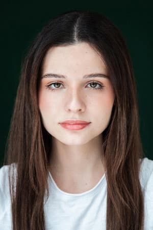 Mia Fernandes